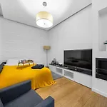 Apartmán Downtown - Terrace, Location - By Rentujemy *