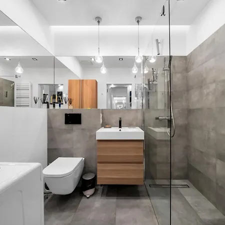 Apartamento Downtown - Terrace, Location - By Rentujemy