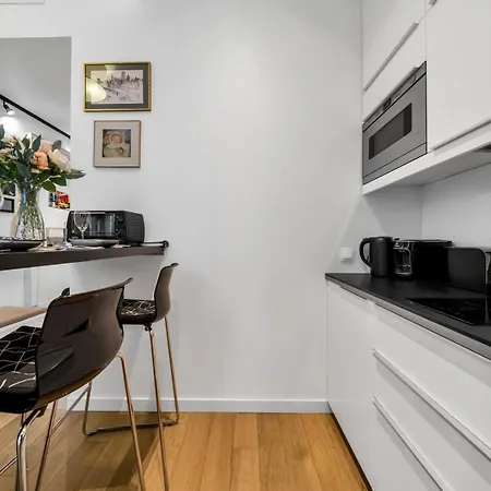 Downtown - Terrace, Location - By Rentujemy Appartement *