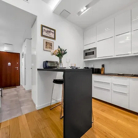 Downtown - Terrace, Location - By Rentujemy Varsóvia