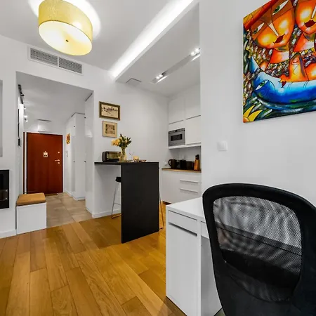 Downtown - Terrace, Location - By Rentujemy * Varsóvia