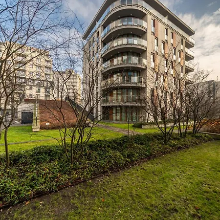 Downtown - Terrace, Location - By Rentujemy *