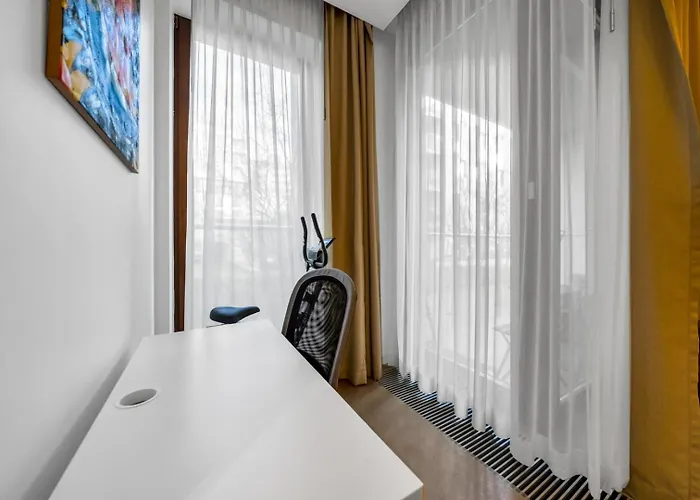 Downtown - Terrace, Location - By Rentujemy *