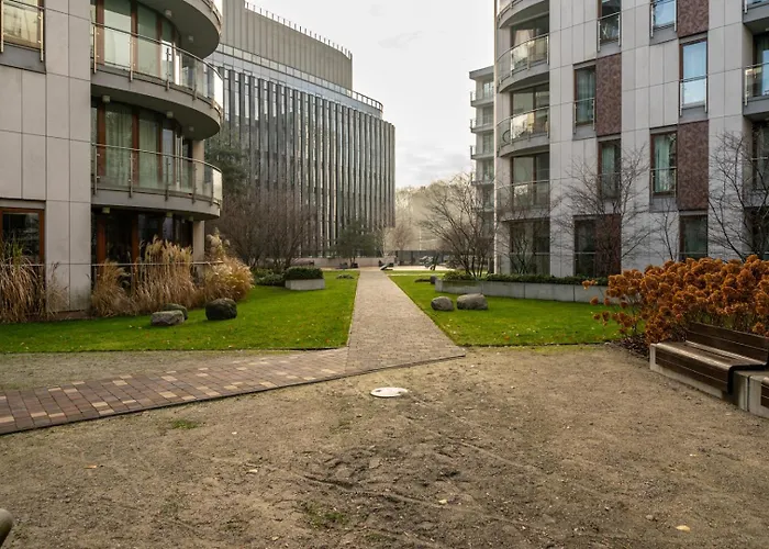 Downtown - Terrace, Location - By Rentujemy Warszawa